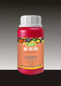 膨果隆.jpg
