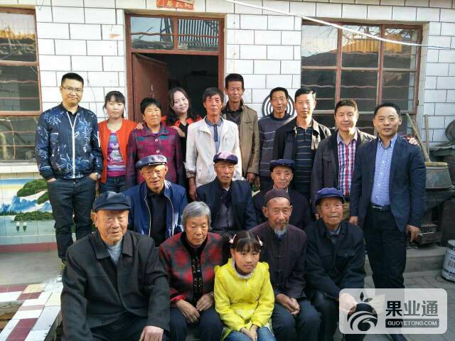 214451rla7lbb7zpbxg7cm.jpg
